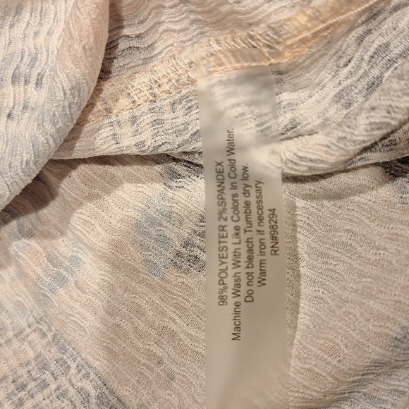 A women's Onque casual stretch pullover regular size top XL - Picture 4 of 4